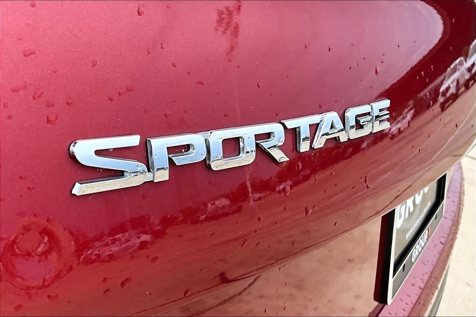 Used 2020 Hyper Red Kia S image 10