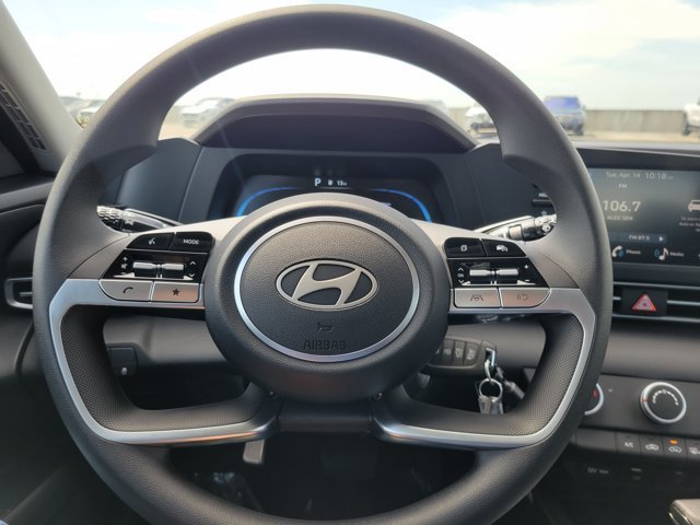 2026 Hyundai Elantra SE - Photo 15