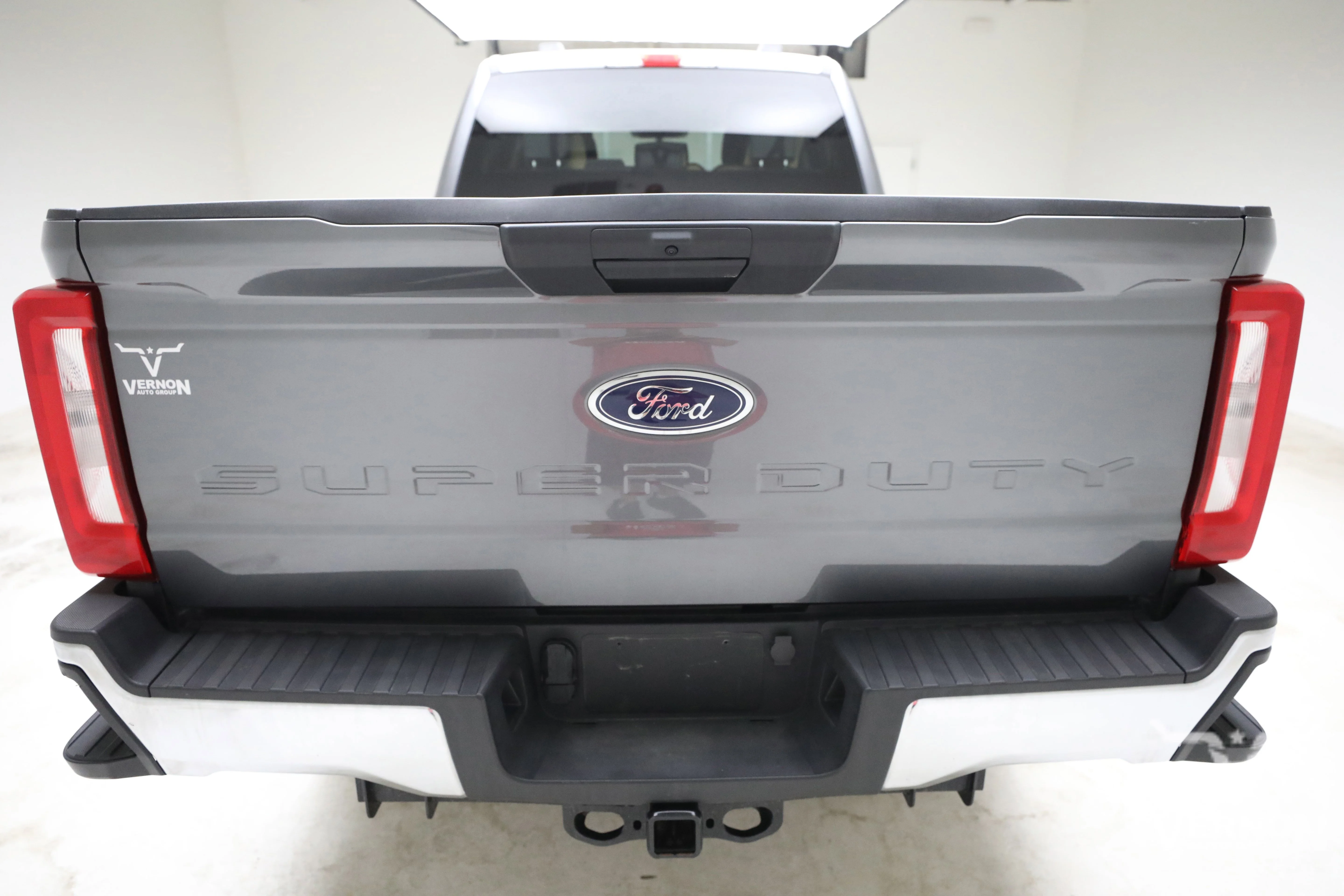 Pre-Owned 2025 Ford Super Duty F-250 XLT Crew Cab 4x4 Tremor