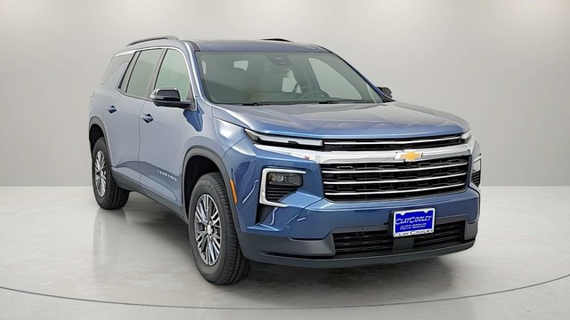 New 2026 Chevrolet Traverse LT Front Wheel Drive SUV
