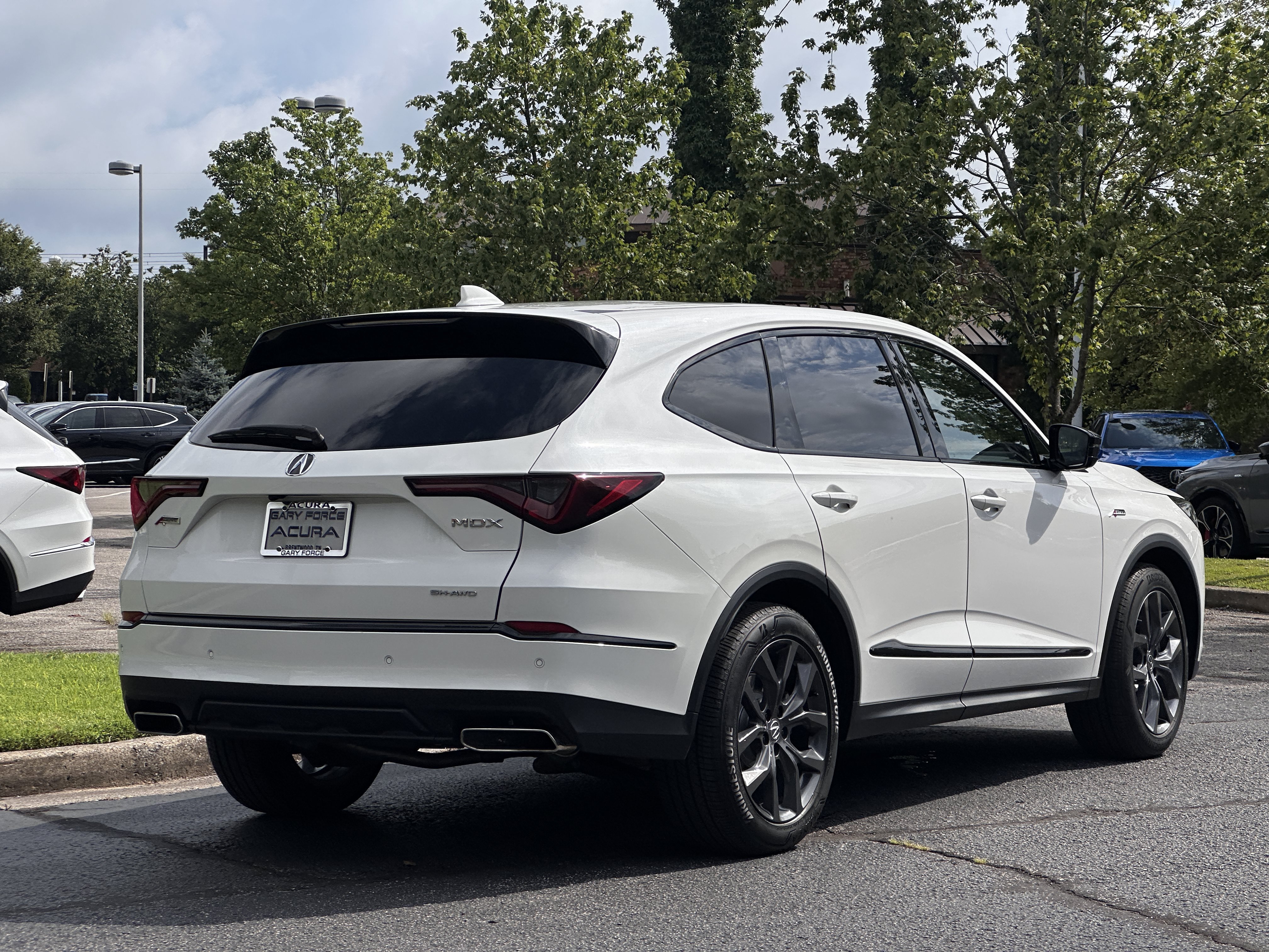 Used 2023 Platinum White Pearl Acura SH-AWD with A-Spec Package image 31