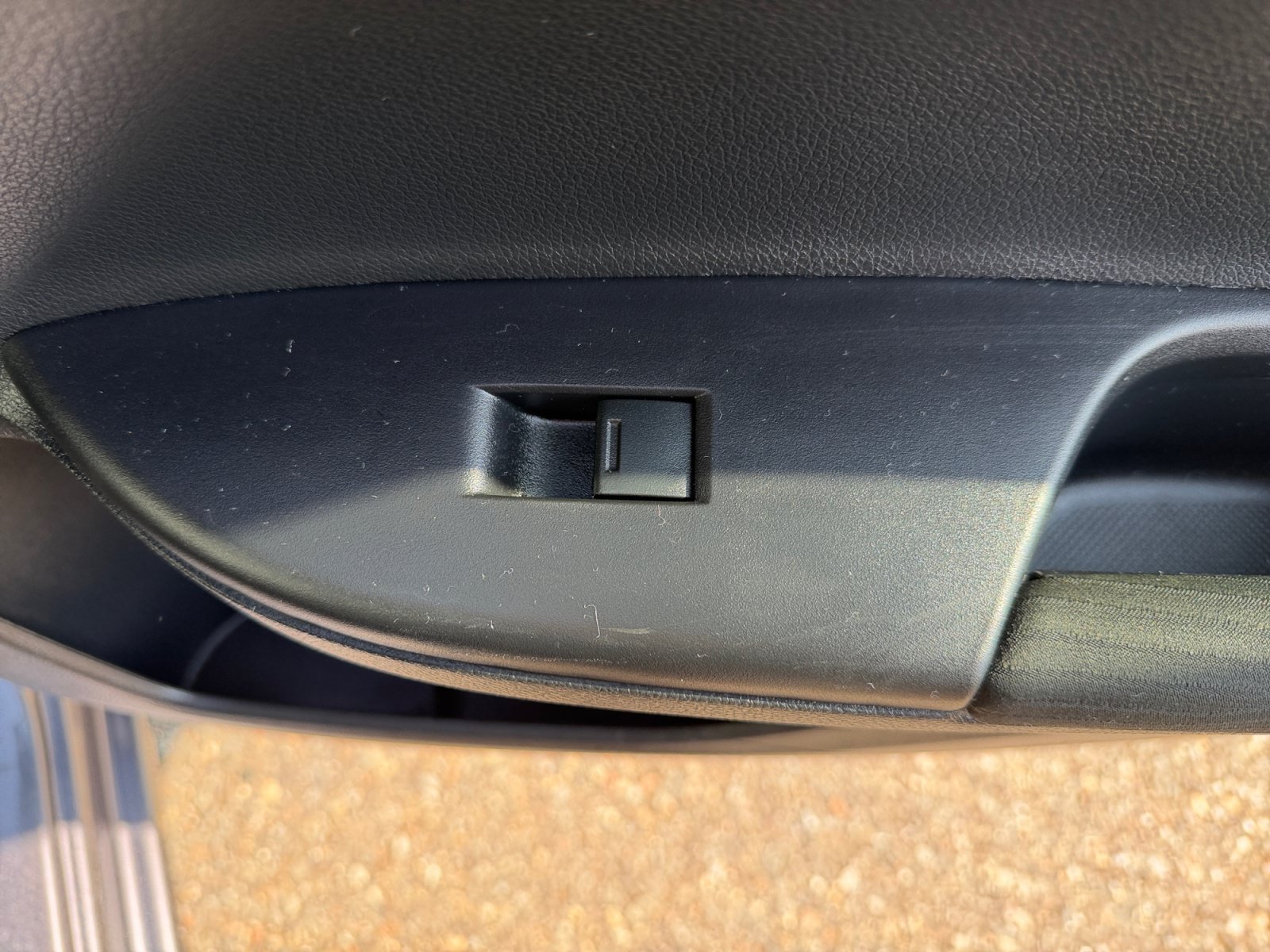 Used 2017 Gray Honda LX image 33