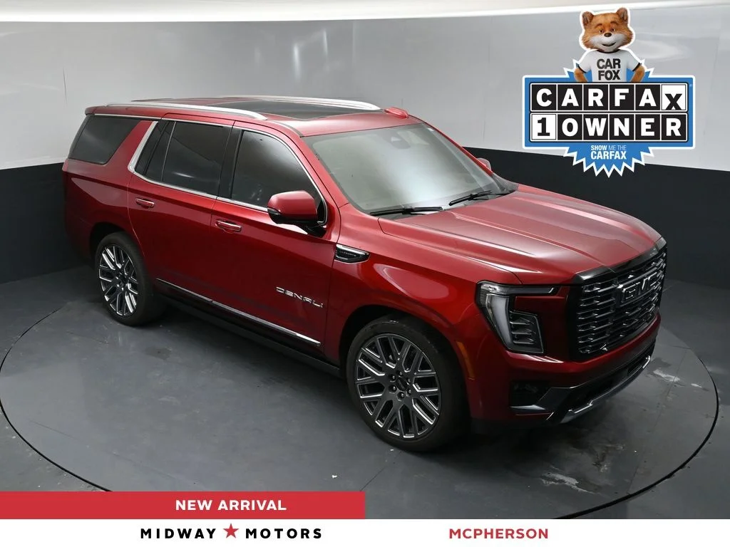 Used 2025 Volcanic Red GMC Denali Ultimate image 1