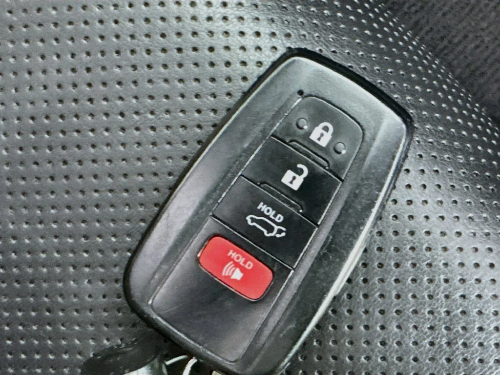 Used 2020 Magnetic Gray Metallic Toyota Limited image 39