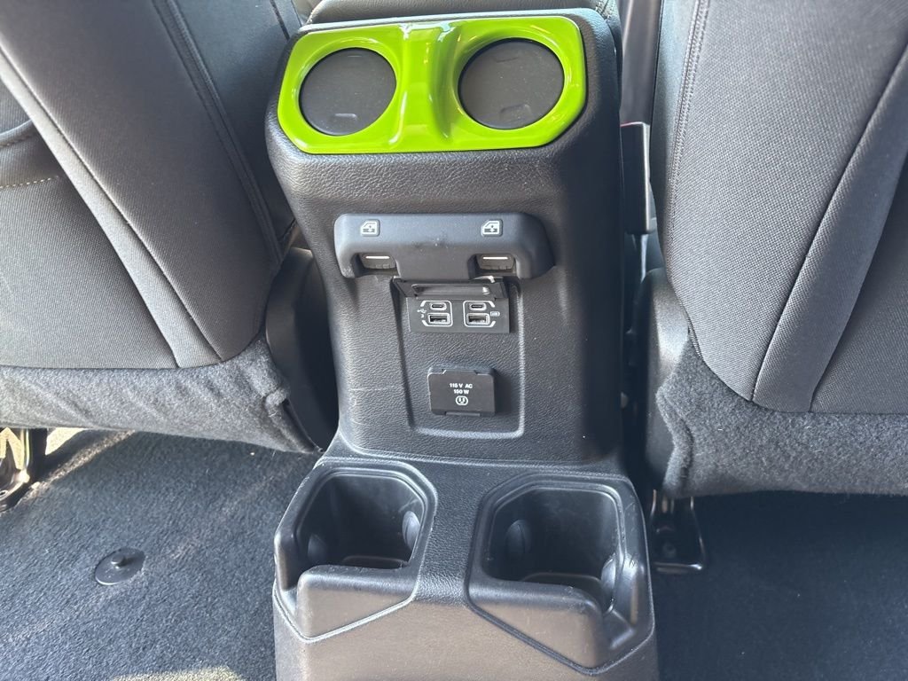 Used 2019 Green Jeep Unlimited Sahara image 31
