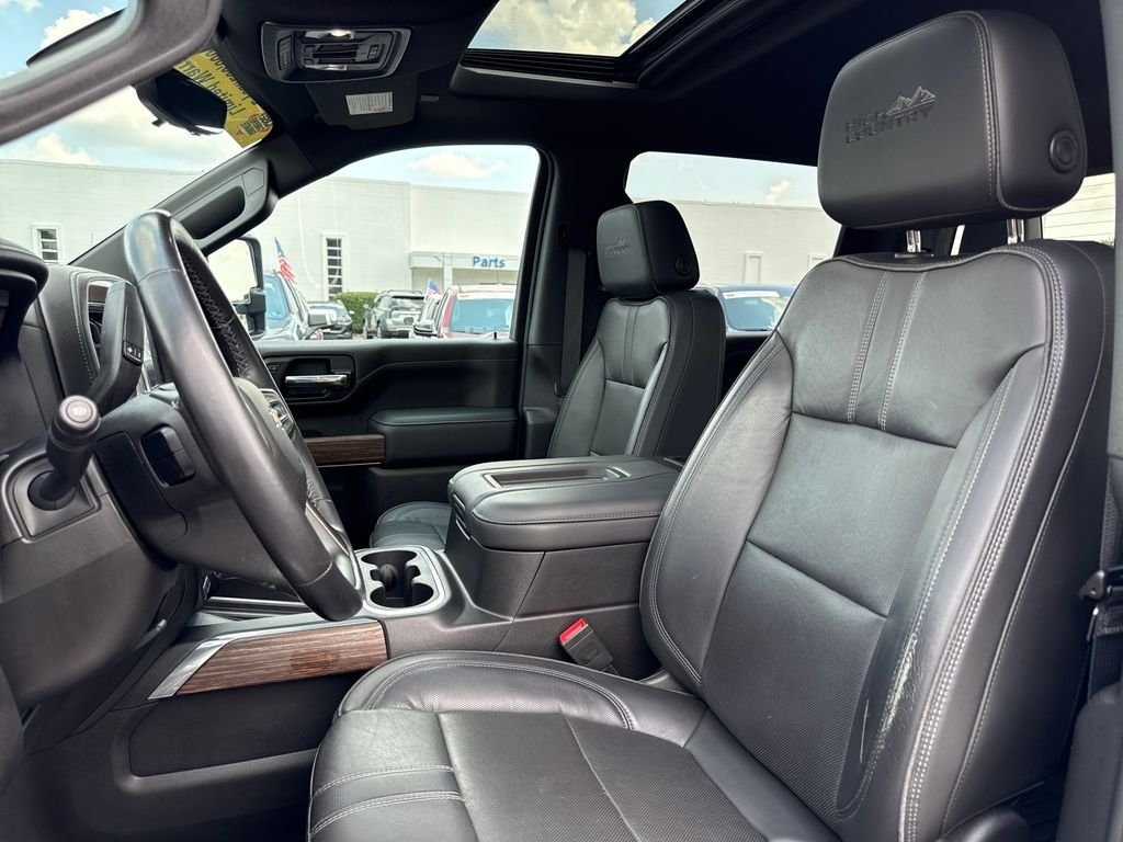 Used 2022 Silver Chevrolet High Country image 12