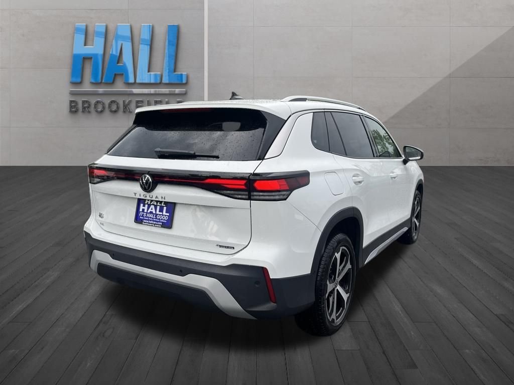 New 2026 White/off-white Volkswagen 2.0T SE image 5