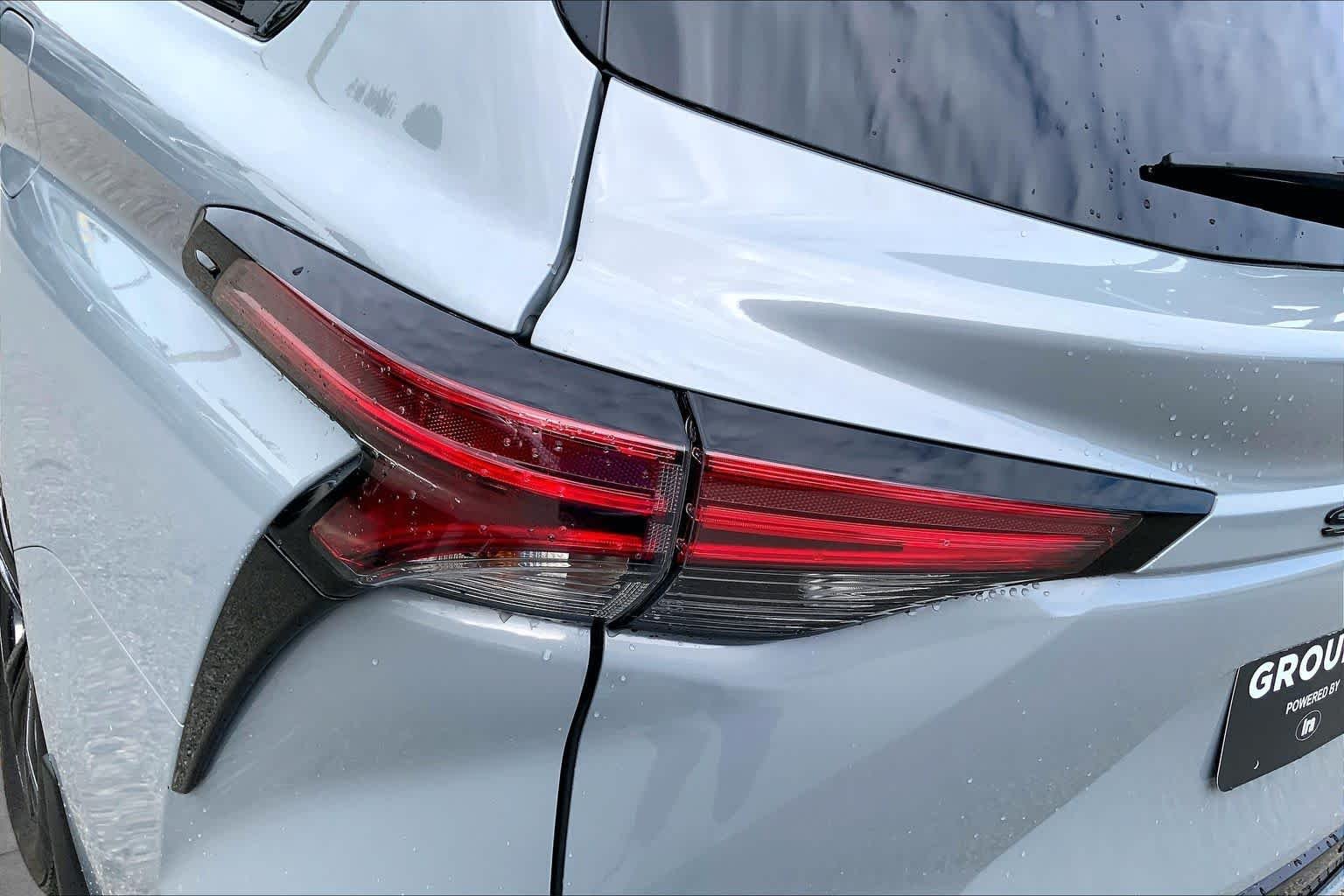 Used 2025 Cement Toyota XSE image 28
