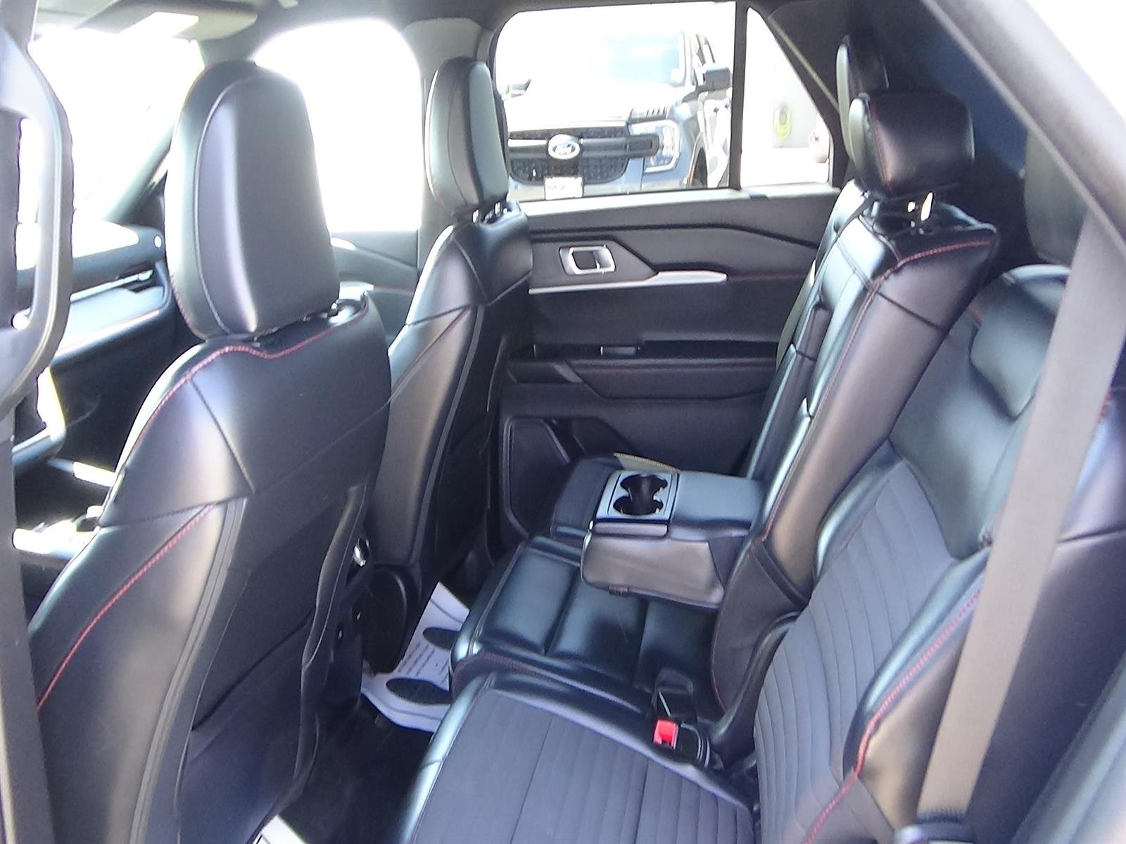 Used 2025 Star White Metallic Tri-Coat (az) Ford ST-Line image 12