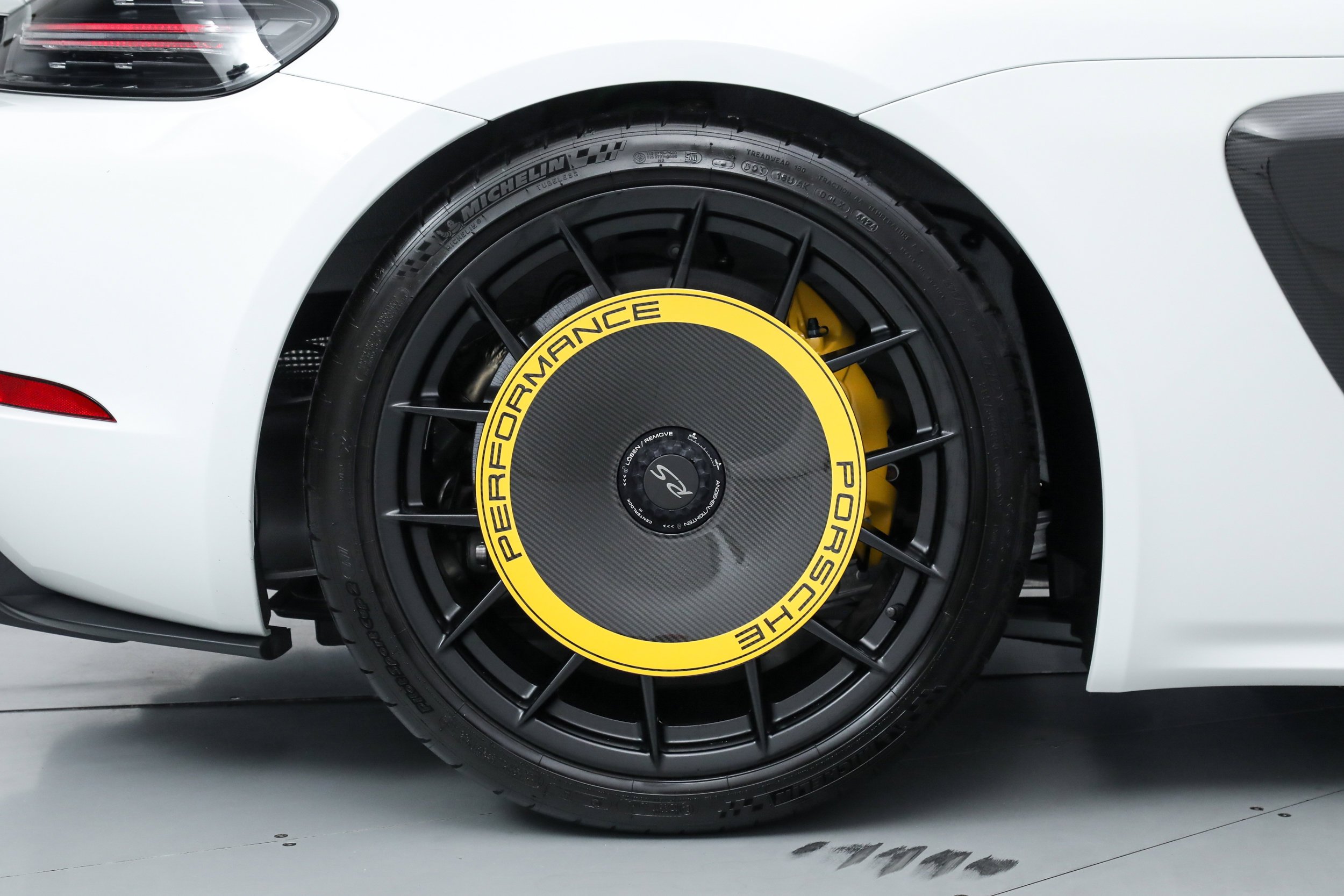 Used 2025 White Porsche GT4 RS Coupe image 43