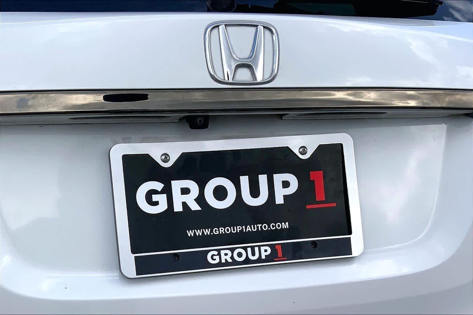 Used 2022 Platinum White Pearl Honda Sport image 10