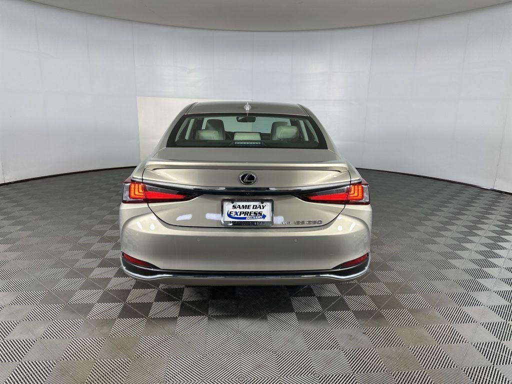 Used 2023 Moonbeam Beige Metallic Lexus Base image 30