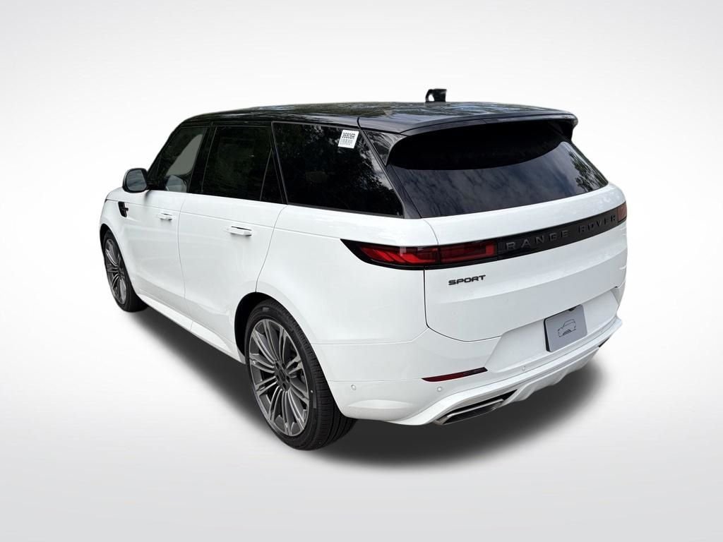 New 2026 Fuji White Land Rover Dynamic SE image 6