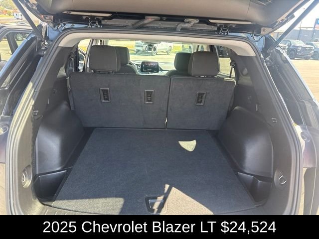 Used 2025 Black Chevrolet LT image 26