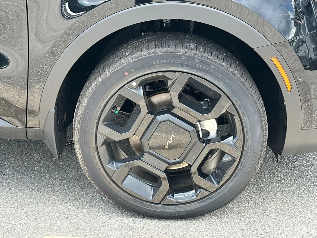 New 2026 Black Kia X-Line SX Prestige image 12