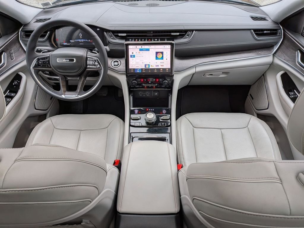 Used 2023 Black Jeep Overland image 26