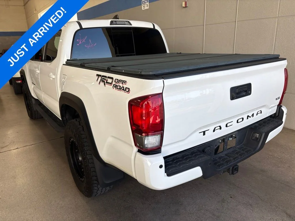 Used 2017 Super White Toyota TRD Off-Road image 4