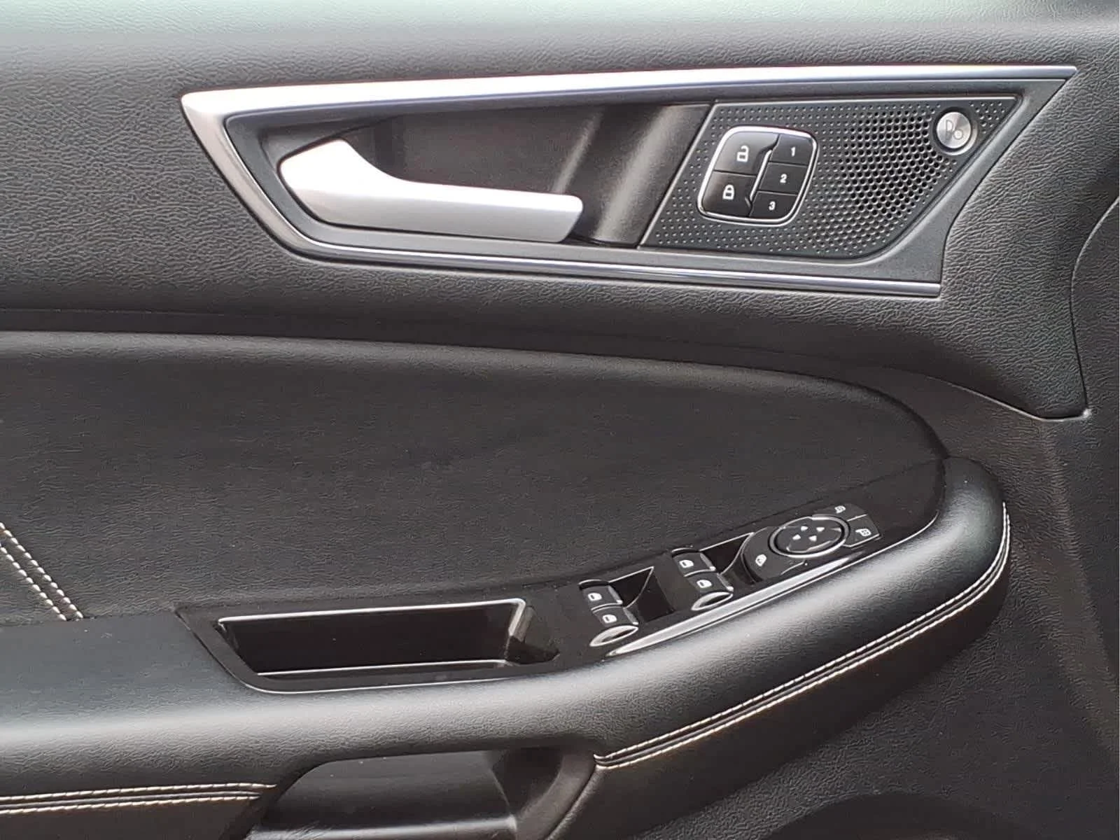 Used 2020 Agate Black Ford ST image 13