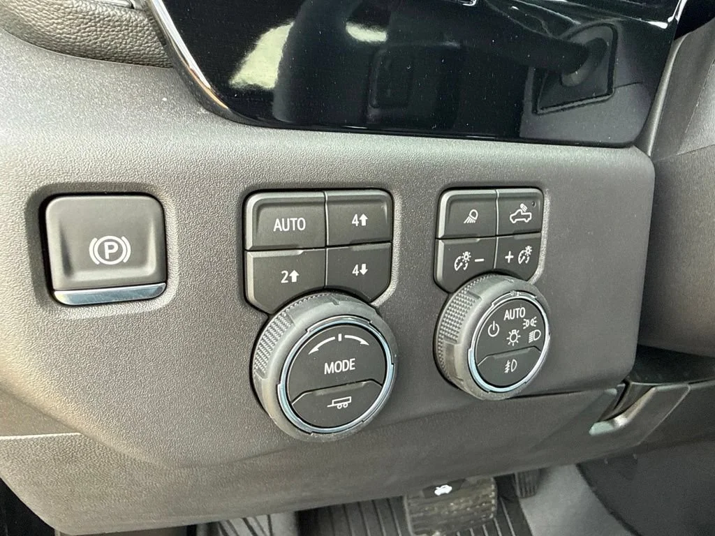 Used 2026 Black Chevrolet LT Trail Boss image 25