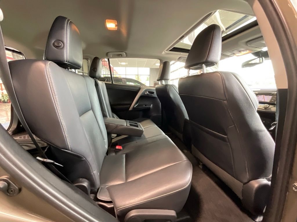 Used 2015 Brown Toyota Limited image 19