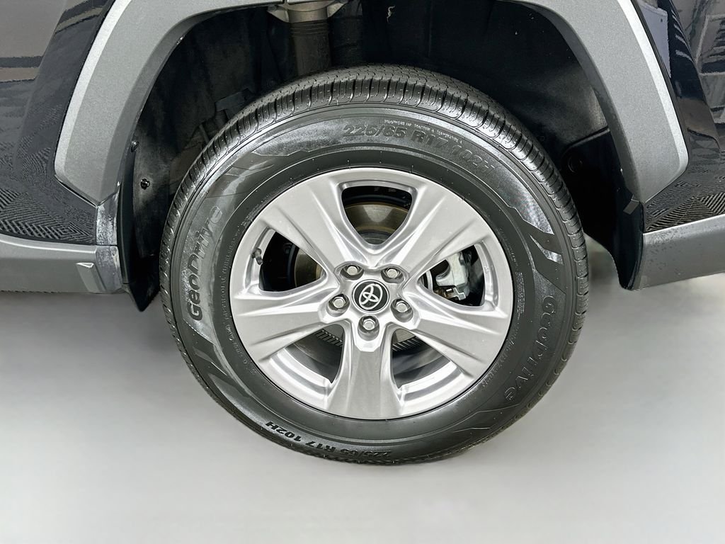 Used 2025 Black Toyota XLE image 31