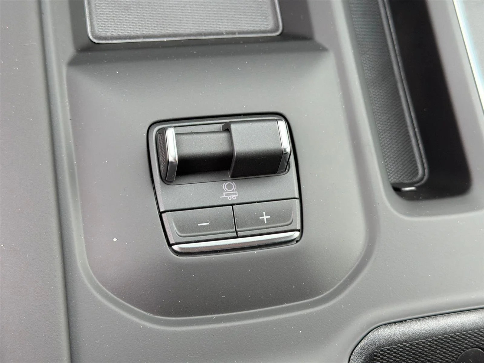 2026 GMC Sierra 2500HD Denali Ultimate - Photo 25