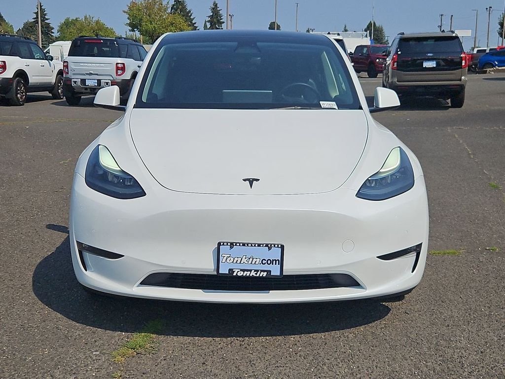 Used 2022 White Tesla Performance image 8