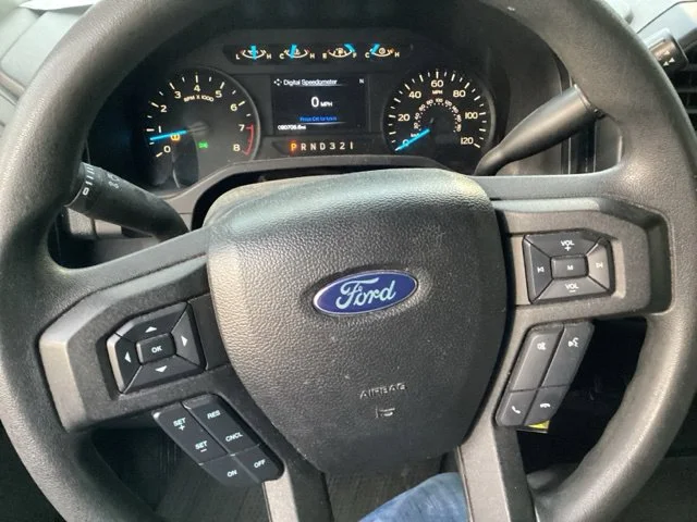 Used 2016 White Ford XL image 21