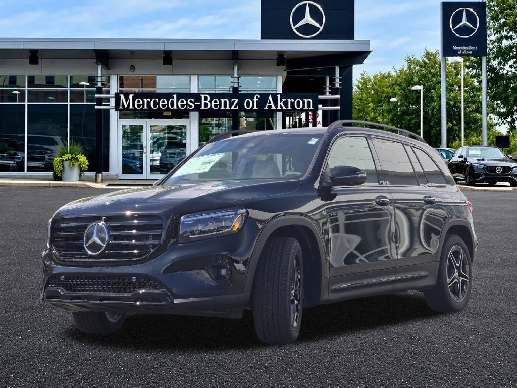 New 2026 Night Black Mercedes-Benz GLB 250 image 39