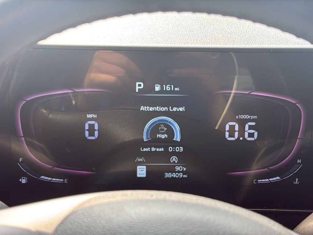 Used 2023 Gray Kia X-Line image 12