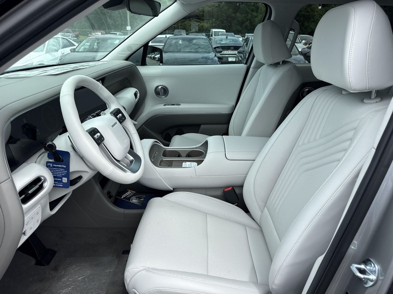 New 2027 Shimmering Silver Hyundai Blue SEL Premium 7P image 10