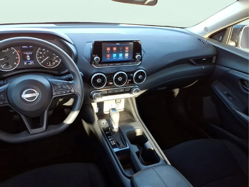 Used 2024 Gray Nissan S image 17
