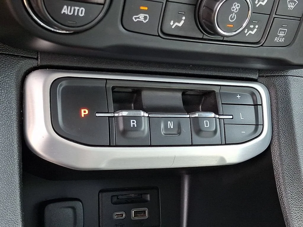 Used 2020 RED QUARTZ TINTCOAT GMC SLT image 56