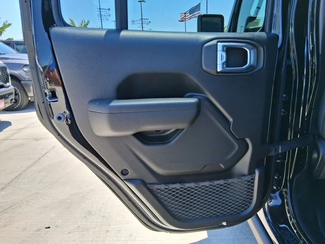 New 2026 Black Clear-Coat Exterior Paint Jeep Willys image 20