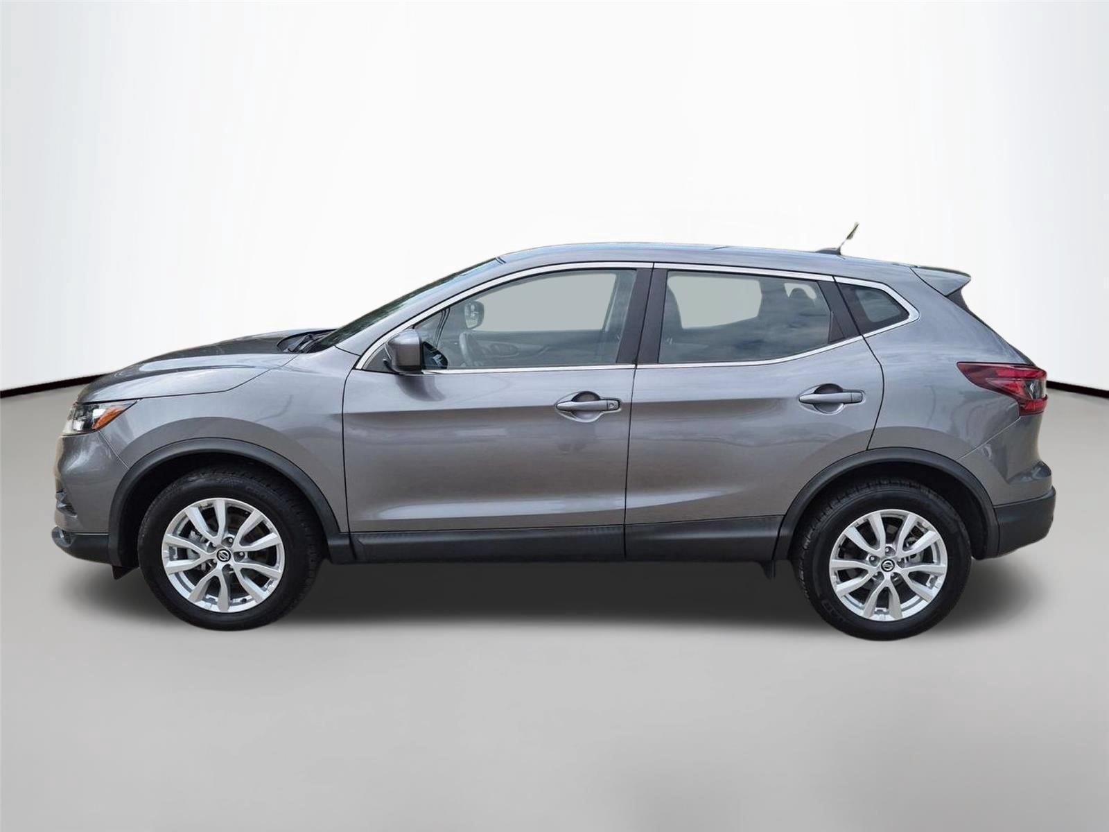 Used 2021 Gun Metallic Nissan S image 2