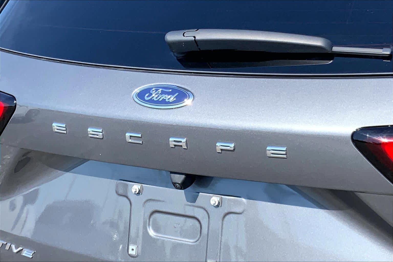 Certified Used 2023 Carbonized Gray Metallic Ford Active image 27