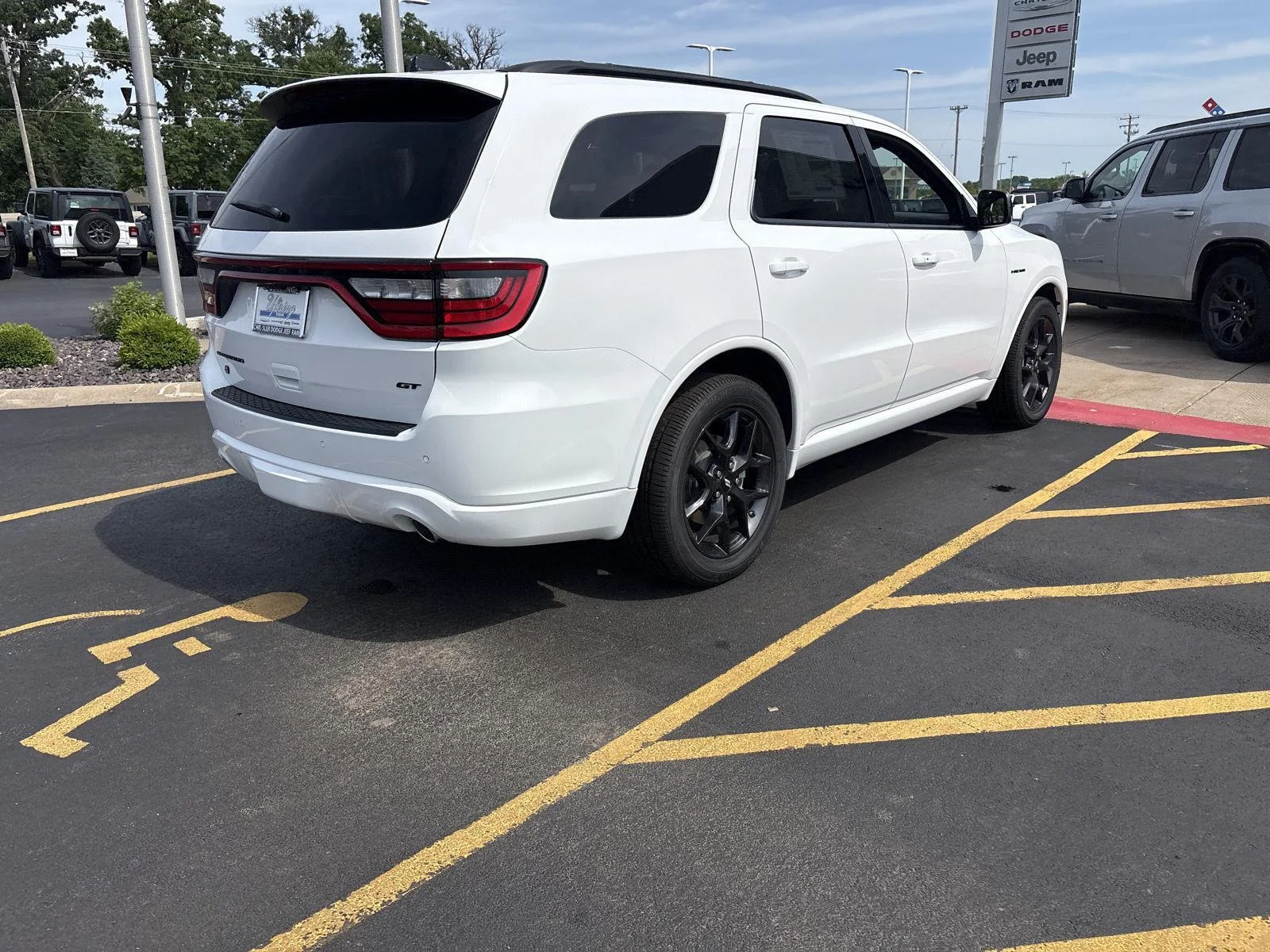 New 2026 White Knuckle Clearcoat Dodge GT Plus HEMI V8 image 5