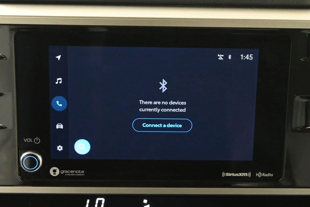 Used 2023  Toyota SR5 image 20