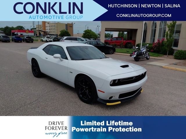 Used 2023 White Dodge R/T image 1