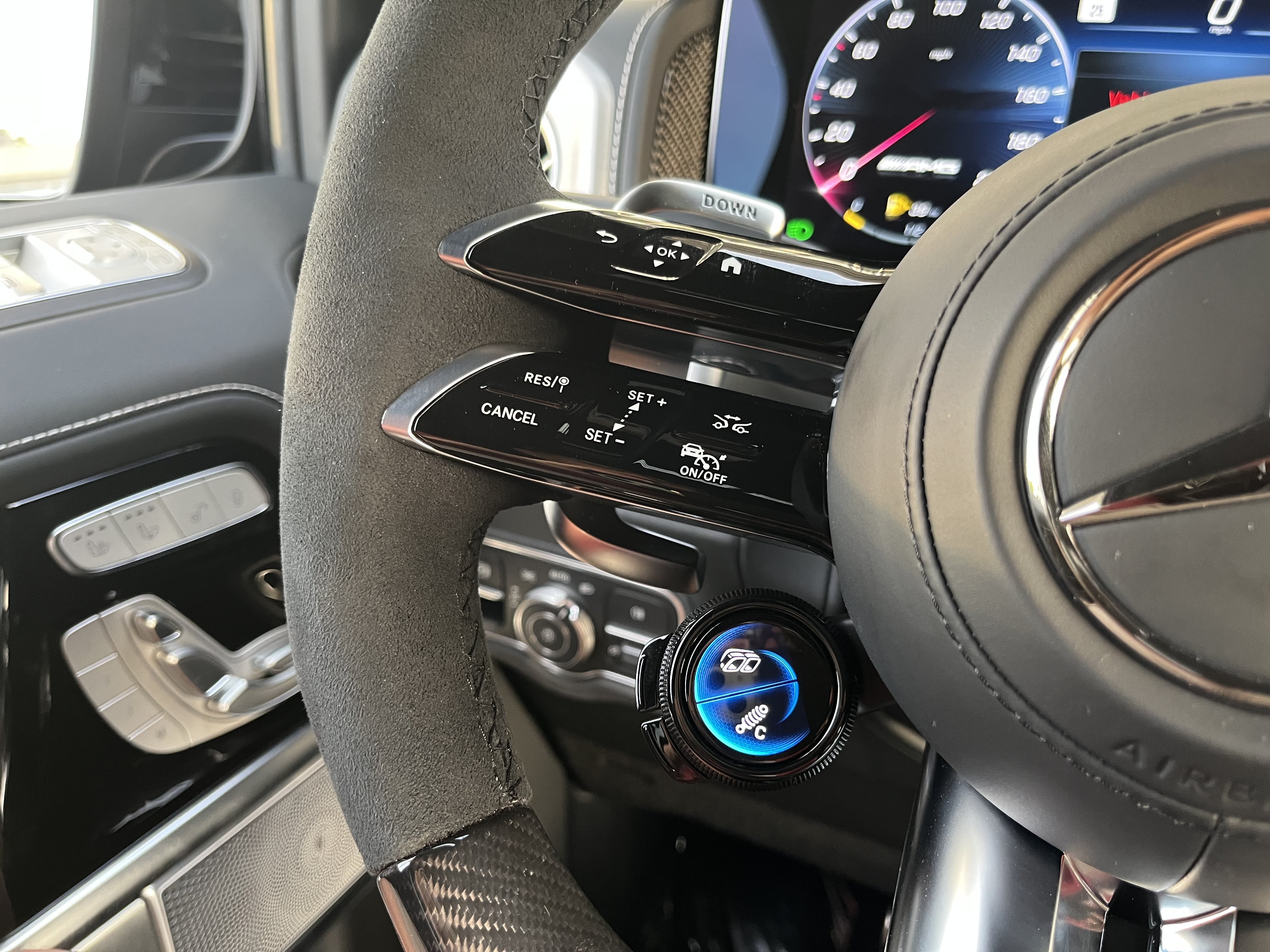 New 2026 Obsidian Black Metallic Mercedes-Benz AMG® G 63 image 23