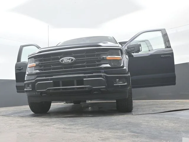 New 2026 Antimatter Blue Metallic Ford XLT image 30
