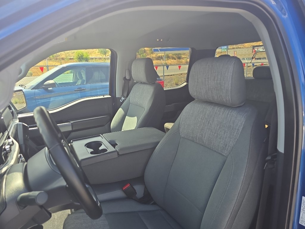 Used 2023 Blue Ford XLT image 10