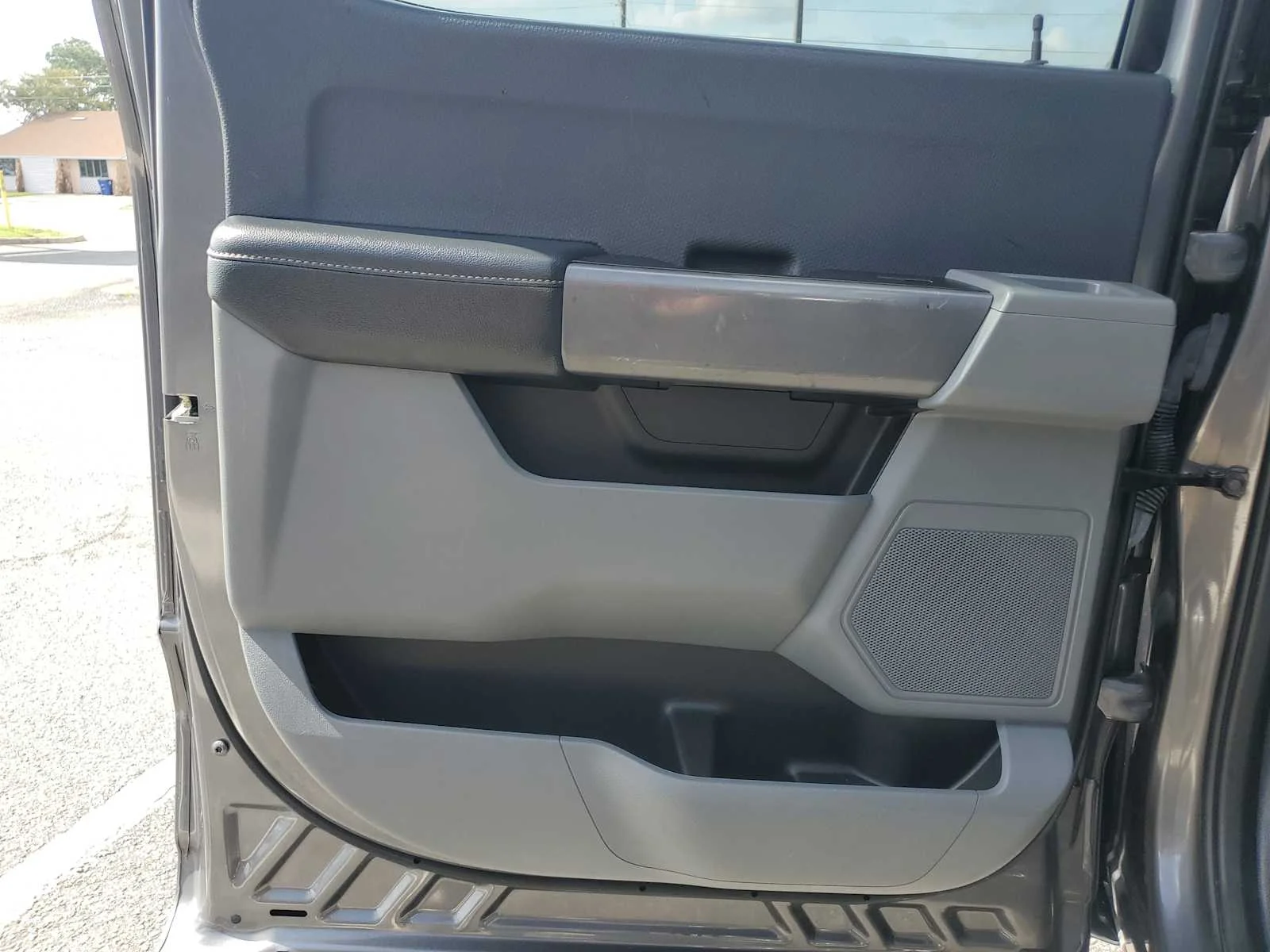 Used 2023 Gray Ford XL image 19