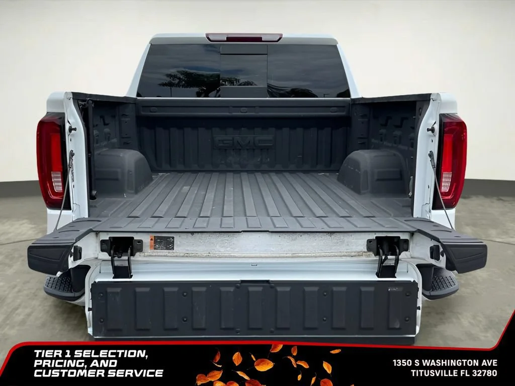 2023 GMC Sierra 1500 SLT - Photo 18