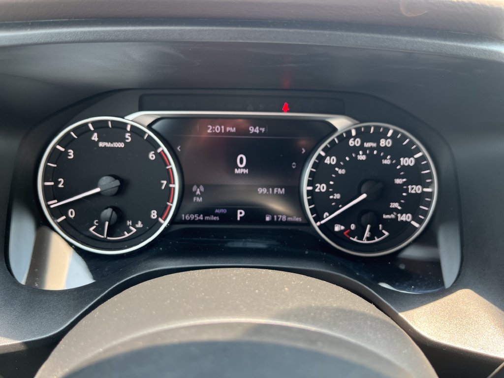 Used 2023 Red Nissan SV image 18
