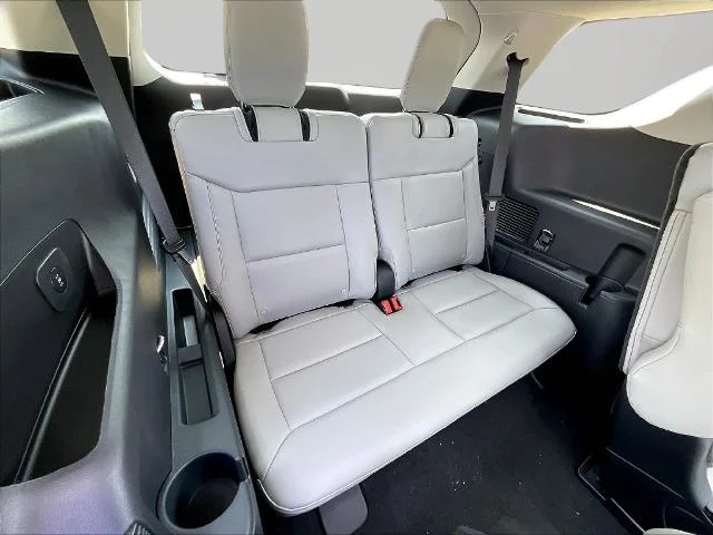 New 2026 Carbonized Gray Metallic Ford Active image 64