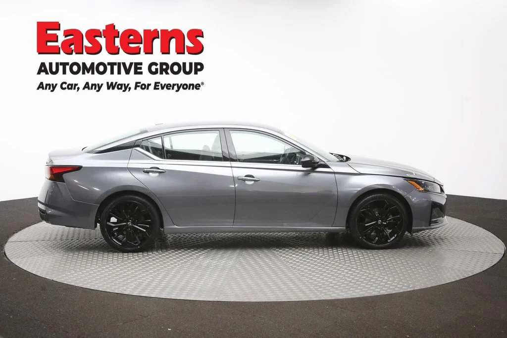 Used 2023 Gray Nissan 2.5 SR image 44