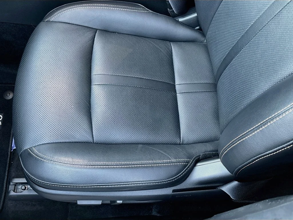 Certified Used 2024 Platinum Mazda Premium image 20