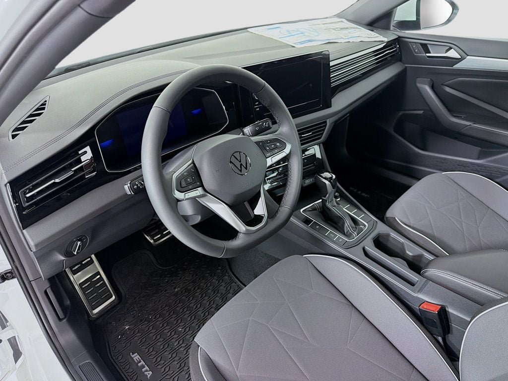 2026 Volkswagen Jetta Sport - Photo 9