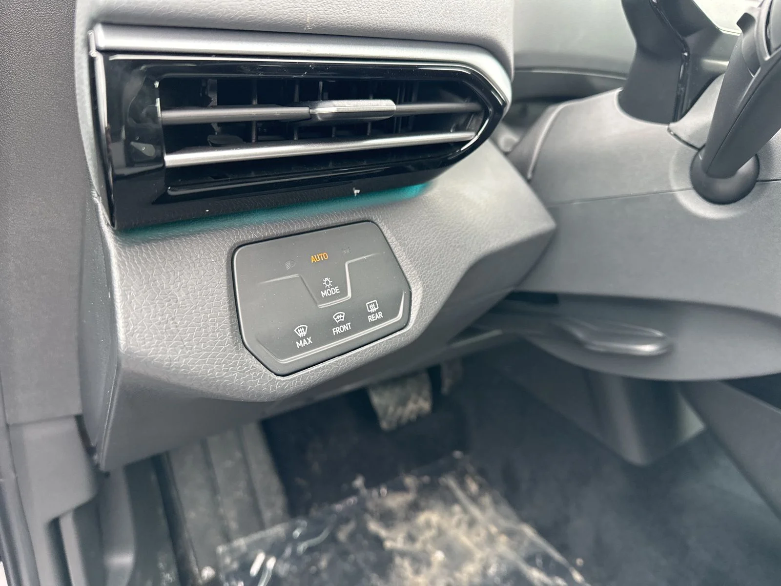 2026 Volkswagen ID.4 PRO - Photo 11